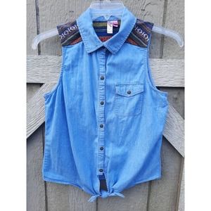 Dolled Up by Fang color stitch jean top